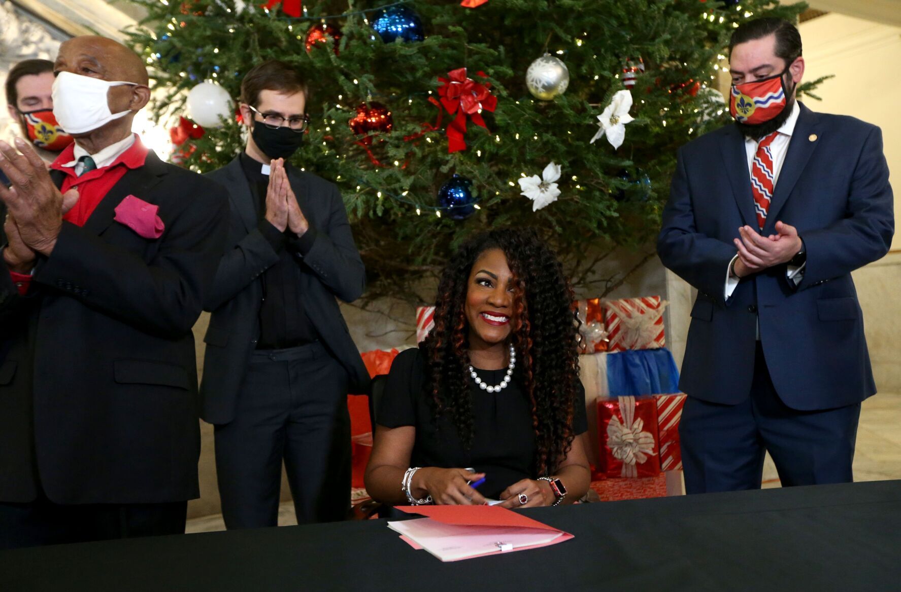 Mayor Tishaura O. Jones Signs Board Bill 132, Repealing, Discriminatory Marijuana Possession in the City of St. Louis